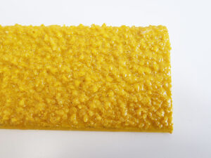 apsaugos-laiptams-nuo-paslydimo-3